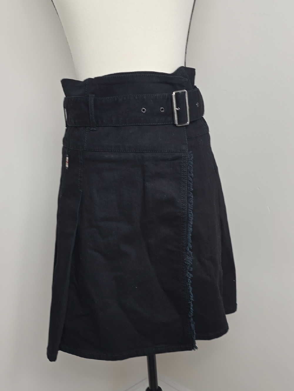 Authentic Burberry London Wmn's Black High Waist Pleated Wrap Skirt w Belt Sz 8